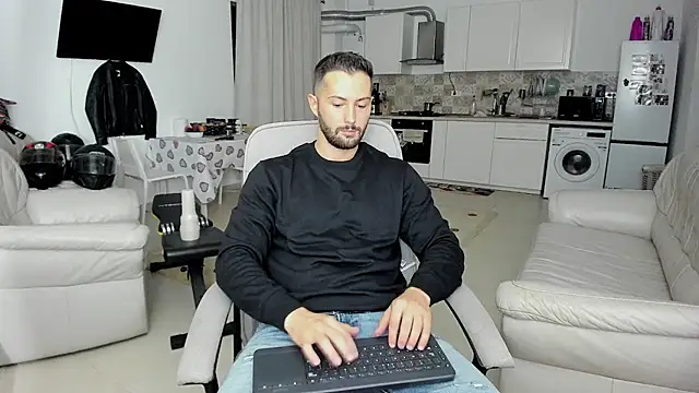 ZackFraser online show from September 2025 04:54:02 PM