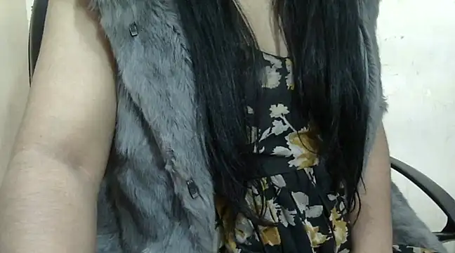 Naughty-Jiya online show from January 2025 04:28:02 AM