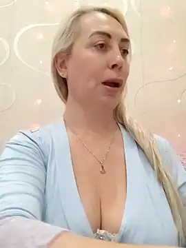 HotJanet online show from January 2025 06:28:01 PM