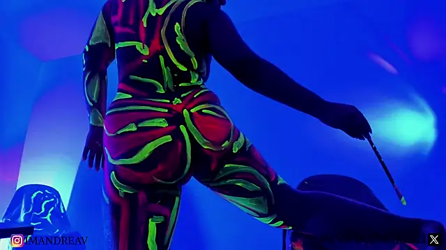 Nicolemorelli2 online show from January 2025 04:00:02 PM