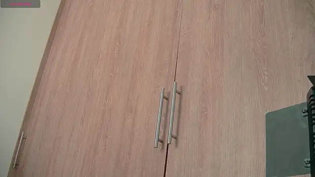 aidaadams online show from October 2025 07:56:02 PM