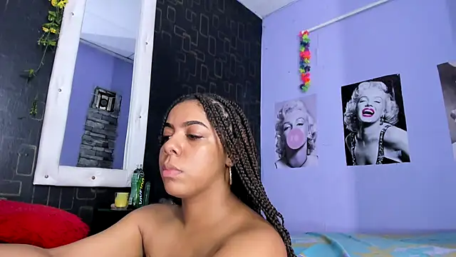 Alika01 online show from January 2025 11:43:02 PM
