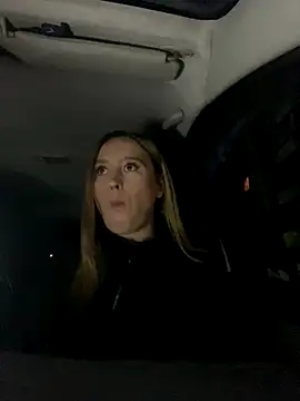 Snapshot of StasyWood chatting on December 2024 01:52:02 AM StasyWood online show from December 2024 01:52:02 AM