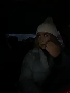 Snapshot of StasyWood chatting on December 2024 02:08:02 AM StasyWood online show from December 2024 02:08:02 AM