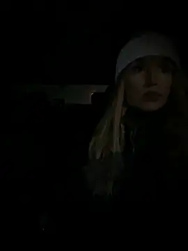 Snapshot of StasyWood chatting on January 2025 01:04:01 AM StasyWood online show from January 2025 01:04:01 AM