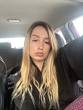 Snapshot of StasyWood chatting on February 2025 03:30:01 AM StasyWood online show from February 2025 03:30:01 AM