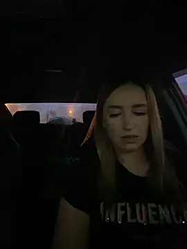 Snapshot of StasyWood chatting on February 2025 01:08:01 AM StasyWood online show from February 2025 01:08:01 AM