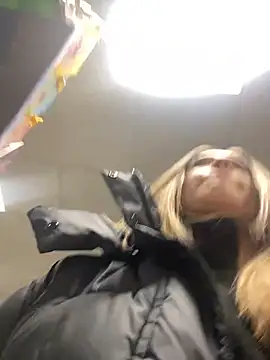 Snapshot of StasyWood chatting on March 2025 01:12:01 AM StasyWood online show from March 2025 01:12:01 AM