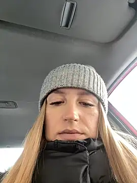 Snapshot of StasyWood chatting on March 2025 01:10:02 AM StasyWood online show from March 2025 01:10:02 AM