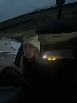 Snapshot of StasyWood chatting on November 2025 01:49:02 AM StasyWood online show from November 2025 01:49:02 AM