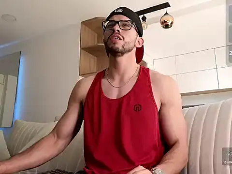 Snapshot of Phantom_Bigger1 chatting on December 2025 02:44:02 PM Phantom Bigger1 online show from December 2025 02:44:02 PM