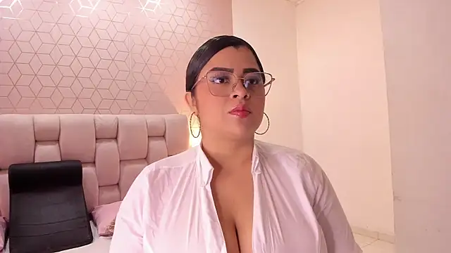 Emilyboobss online show from February 2025 03:35:02 AM