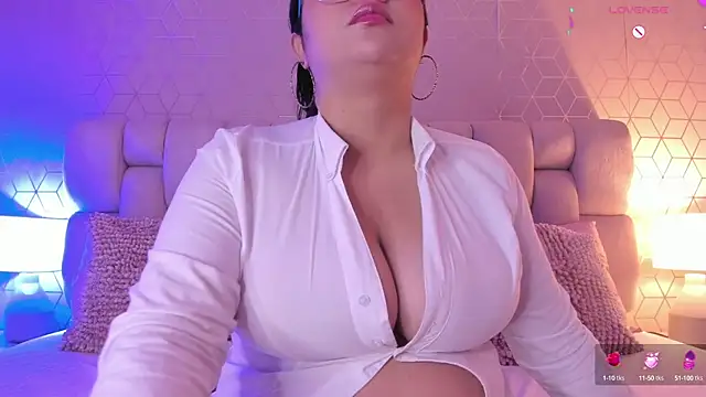 Emilyboobss online show from March 2025 08:30:02 AM