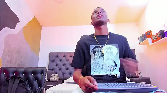 Snapshot of JacksonMuller_ chatting on December 2024 03:33:02 PM JacksonMuller online show from December 2024 03:33:02 PM