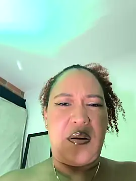 debboraWagner online show from December 2024 01:03:02 PM