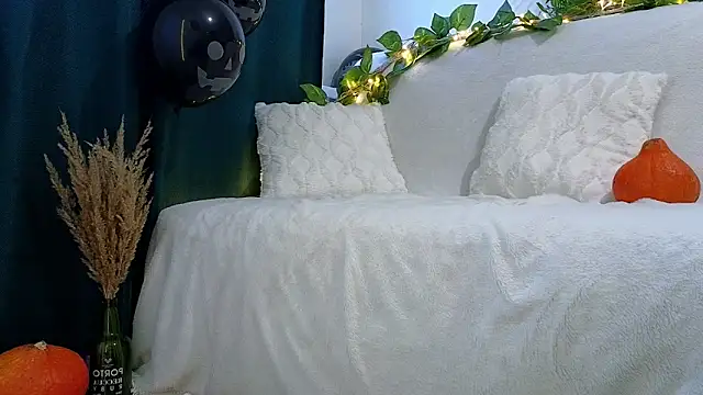 Snapshot of kristina_amurova chatting on November 2025 12:51:02 PM kristina amurova online show from November 2025 12:51:02 PM