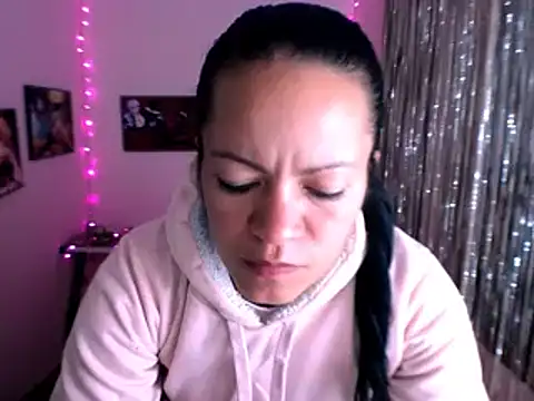 Cristal w online show from January 2025 03:29:02 PM