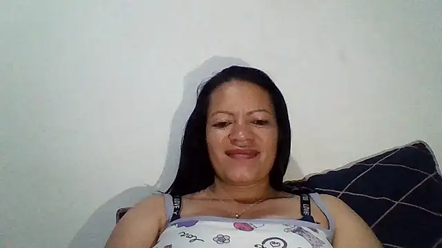 Cristal w online show from March 2025 05:19:01 AM