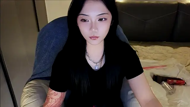 Jennie-007 online show from November 2025 12:31:02 PM