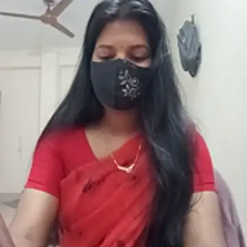 Snapshot of Anusri- chatting on November 2025 07:12:02 PM Anusri- online show from November 2025 07:12:02 PM