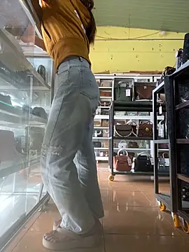 Rosa 998 online show from October 2025 01:00:02 AM