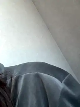 Snapshot of ellie_ssexy chatting on October 2025 04:31:02 AM ellie ssexy online show from October 2025 04:31:02 AM