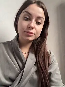 Snapshot of ellie_ssexy chatting on October 2025 04:21:02 AM ellie ssexy online show from October 2025 04:21:02 AM