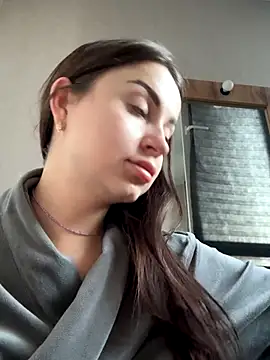 Snapshot of ellie_ssexy chatting on October 2025 04:25:02 AM ellie ssexy online show from October 2025 04:25:02 AM