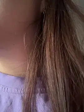 Snapshot of ellie_ssexy chatting on November 2025 05:08:02 AM ellie ssexy online show from November 2025 05:08:02 AM