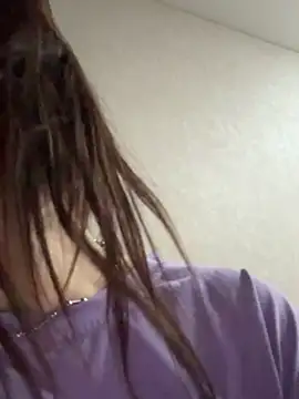 Snapshot of ellie_ssexy chatting on November 2025 09:11:01 PM ellie ssexy online show from November 2025 09:11:01 PM