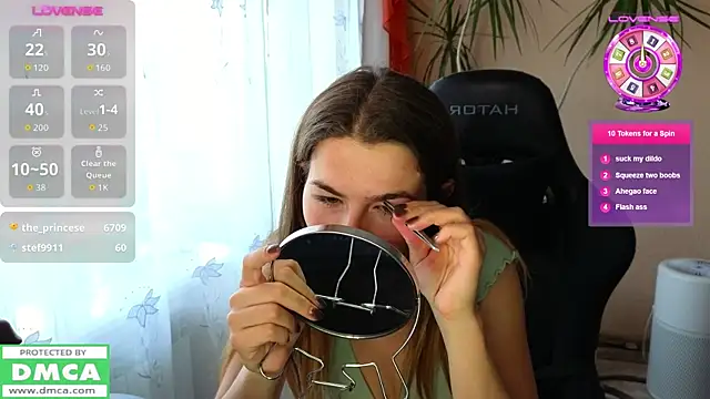 Snapshot of mag1c_eyes1 chatting on October 2025 12:17:02 PM mag1c eyes1 online show from October 2025 12:17:02 PM