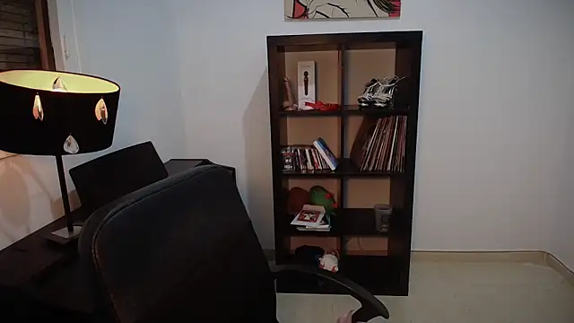 Windy butterfly online show from September 2025 07:28:02 PM