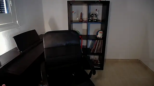 Windy butterfly online show from October 2025 10:01:01 AM