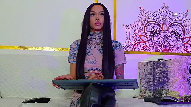 PandoraVolkov online show from October 2025 07:35:02 PM