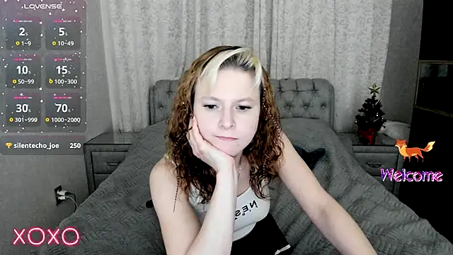 Snapshot of rocky_foxy chatting on January 2025 01:22:01 AM rocky foxy online show from January 2025 01:22:01 AM