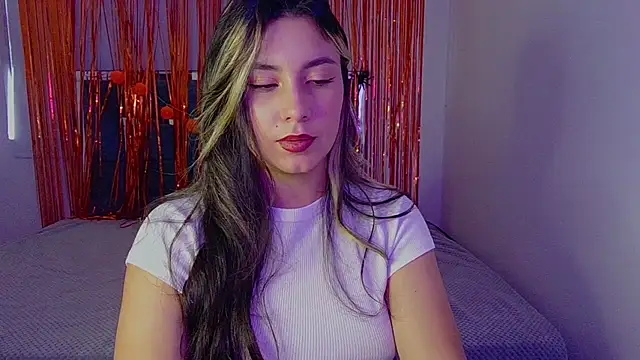 Snapshot of Lia_14_ chatting on November 2025 08:22:02 PM Lia 14 online show from November 2025 08:22:02 PM