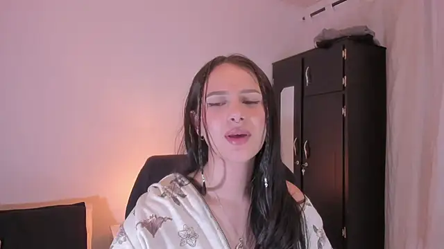 Snapshot of MELISSA_ALVAREZ chatting on December 2024 12:41:01 PM MELISSA ALVAREZ online show from December 2024 12:41:01 PM