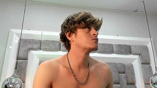 Snapshot of AnthonyAlso chatting on October 2025 07:58:02 PM AnthonyAlso online show from October 2025 07:58:02 PM