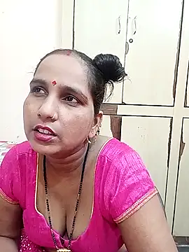 reemacouple007 online show from September 2025 05:31:02 AM