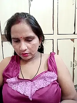 reemacouple007 online show from October 2025 05:16:02 AM