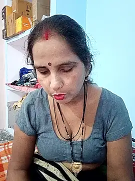 reemacouple007 online show from October 2025 05:33:01 AM