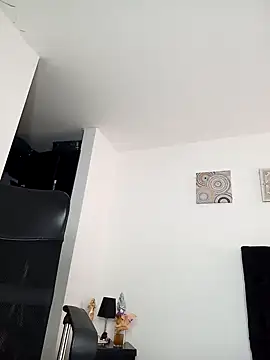 Snapshot of tata_laima__ chatting on January 2025 05:42:02 PM tata laima online show from January 2025 05:42:02 PM