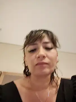 Snapshot of tata_laima__ chatting on October 2025 02:18:01 AM tata laima online show from October 2025 02:18:01 AM