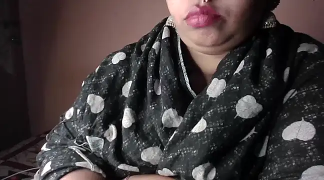 Ravina patil1 online show from January 2025 06:24:02 PM