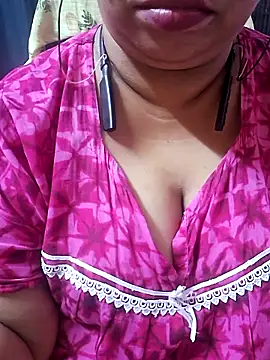 Ravina patil1 online show from September 2025 09:50:01 PM