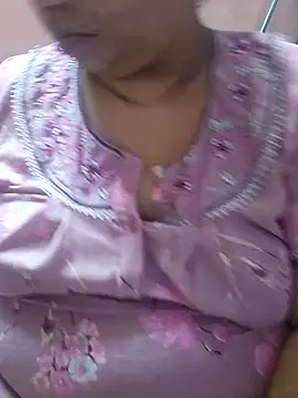 Ravina patil1 online show from September 2025 09:24:01 AM