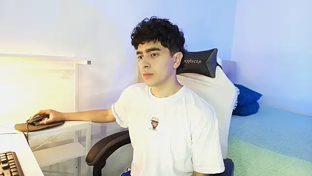 Snapshot of _nickconnor01 chatting on October 2025 01:39:01 AM nickconnor01 online show from October 2025 01:39:01 AM