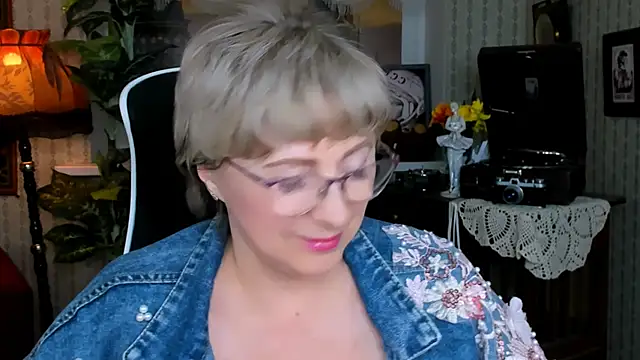 sugar vivien online show from December 2024 01:03:01 PM