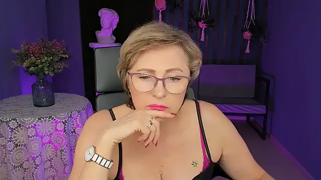 sugar vivien online show from December 2024 04:27:02 PM