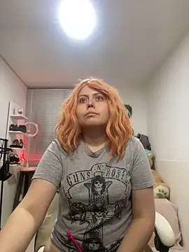 AmandaSLE online show from December 2024 01:18:02 PM